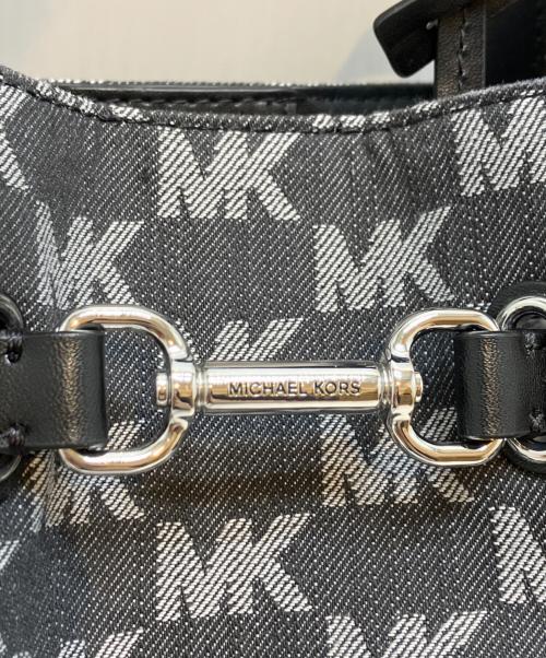MICHAEL KORS（マイケルコース）MICHAEL KORS (マイケルコース) CARSON デニム センタージップ サッチェル ミディアム ブラック サイズ:表記なしの古着・服飾アイテム