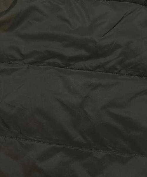 PRADA SPORTS（プラダスポーツ）PRADA SPORTS (プラダスポーツ) ファー付 トライアングルロゴ ダウンジャケット ブラック サイズ:50の古着・服飾アイテム