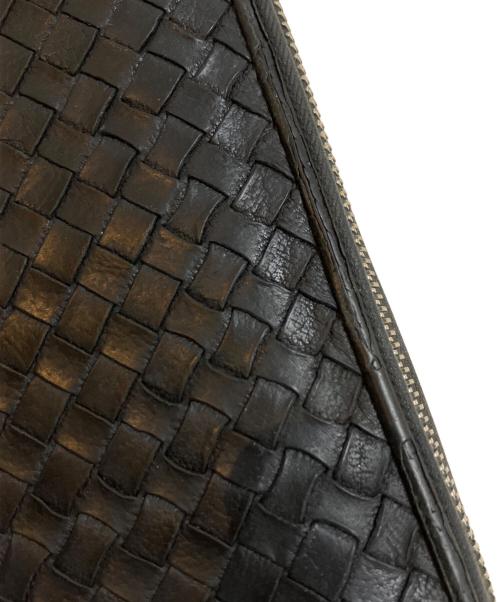 BOTTEGA VENETA（ボッテガベネタ）BOTTEGA VENETA (ボッテガベネタ) イントレチャート ラウンドジップ ウォレット ブラック サイズ:表記なしの古着・服飾アイテム
