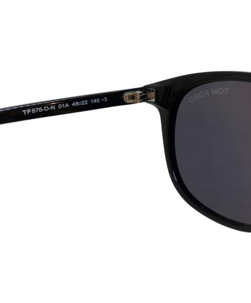 TOM FORD（トムフォード）TOM FORD (トムフォード) ウェリントンサングラス ブラック サイズ:48□22 145の古着・服飾アイテム
