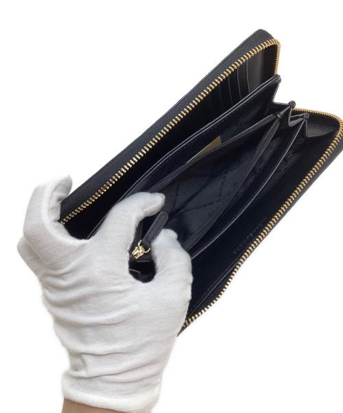 MICHAEL KORS（マイケルコース）MICHAEL KORS (マイケルコース) ジップアラウンド コンチネンタル ウォレット ブラックの古着・服飾アイテム