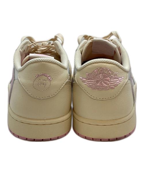 NIKE（ナイキ）NIKE (ナイキ) Travis Scott (トラヴィススコット) Air Jordan 1 Retro Low OG アイボリー×ピンク サイズ:US11.5/UK10.5/EUR45.5/29.5cmの古着・服飾アイテム