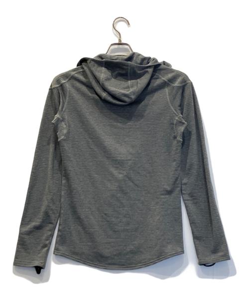 Patagonia（パタゴニア）Patagonia (パタゴニア) M's Cap TW Zip Neck Hoody グレー サイズ:XSの古着・服飾アイテム