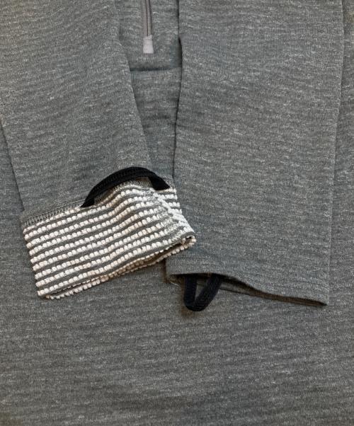 Patagonia（パタゴニア）Patagonia (パタゴニア) M's Cap TW Zip Neck Hoody グレー サイズ:XSの古着・服飾アイテム