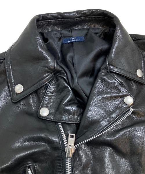 ITEMS URBAN RESEARCH（アイテムズ アーバンリサーチ）ITEMS URBAN RESEARCH (アイテムズ アーバンリサーチ) ゴートレザーダブルライダースジャケット ブラック サイズ:Mの古着・服飾アイテム