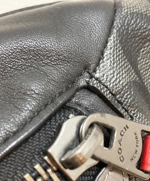 COACH（コーチ）COACH (コーチ) シグネチャーショルダーポーチ ブラック サイズ:表記なしの古着・服飾アイテム