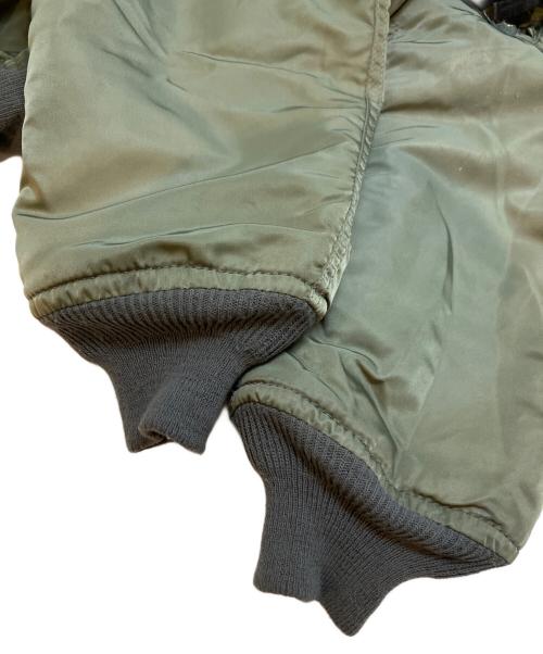ALPHA INDUSTRIES（アルファインダストリーズ）ALPHA INDUSTRIES (アルファインダストリーズ) N-2Bフライトジャケット カーキ サイズ:Mの古着・服飾アイテム