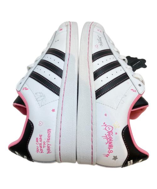 adidas（アディダス）adidas (アディダス) HELLO KITTY (ハローキティ) Superstar J 'Kurumi' ホワイト サイズ:US6/UK5.5/EU 2/3/24.5cm 未使用品の古着・服飾アイテム