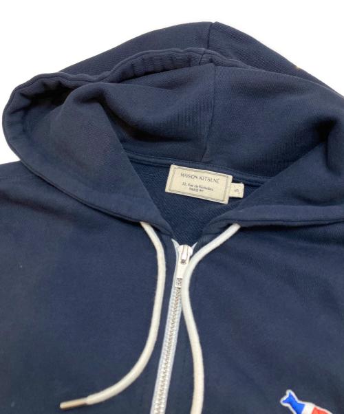 maison kitsune（メゾンキツネ）MAISON KITSUNE (メゾンキツネ) トリコロールフォックスパッチ ジップパーカー ネイビー サイズ:Sの古着・服飾アイテム