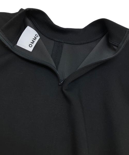 OMMO（オーエムエムオー）OMMO (オーエムエムオー) NECK LOGO ILINE OP ブラック サイズ:38の古着・服飾アイテム