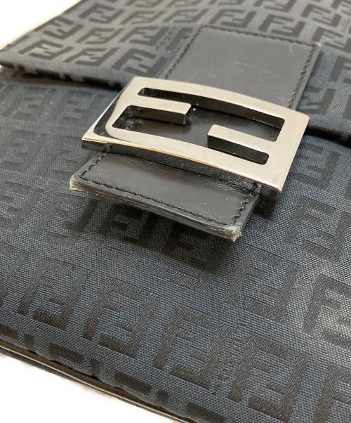FENDI（フェンディ）FENDI (フェンディ) ショルダーバッグ ブラック サイズ:表記なしの古着・服飾アイテム