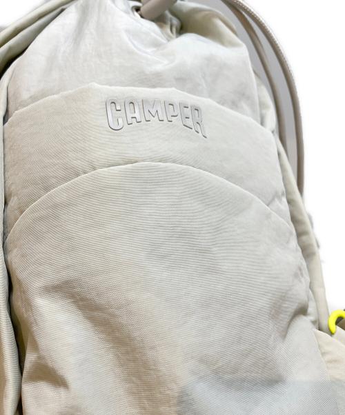 CAMPER（カンペール）CAMPER (カンペール) BLAIRリュック ベージュ サイズ:表記なしの古着・服飾アイテム