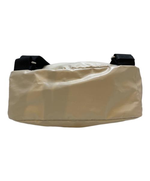 jack gomme（ジャックゴム）jack gomme (ジャックゴム) ナイロン バックパック LAMI アイボリーの古着・服飾アイテム