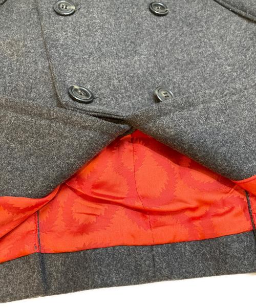 Vivienne Westwood（ヴィヴィアンウエストウッド）Vivienne Westwood (ヴィヴィアンウエストウッド) 12AW メルトンウール変形Pコート グレー サイズ:44の古着・服飾アイテム