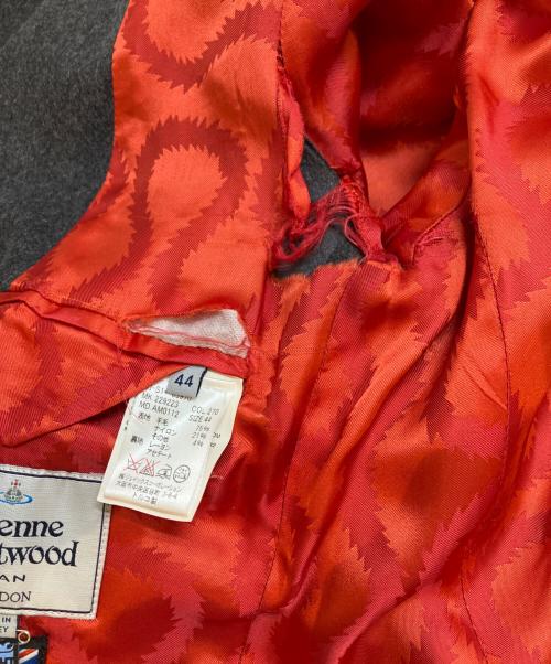 Vivienne Westwood（ヴィヴィアンウエストウッド）Vivienne Westwood (ヴィヴィアンウエストウッド) 12AW メルトンウール変形Pコート グレー サイズ:44の古着・服飾アイテム
