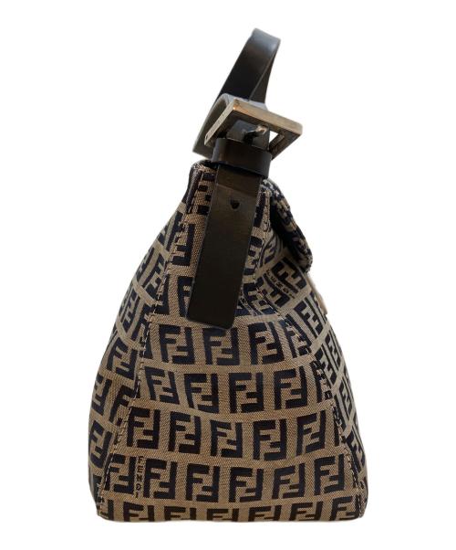 FENDI（フェンディ）FENDI (フェンディ) マンバケット ズッキーノ/ワンショルダーバッグ グレーの古着・服飾アイテム
