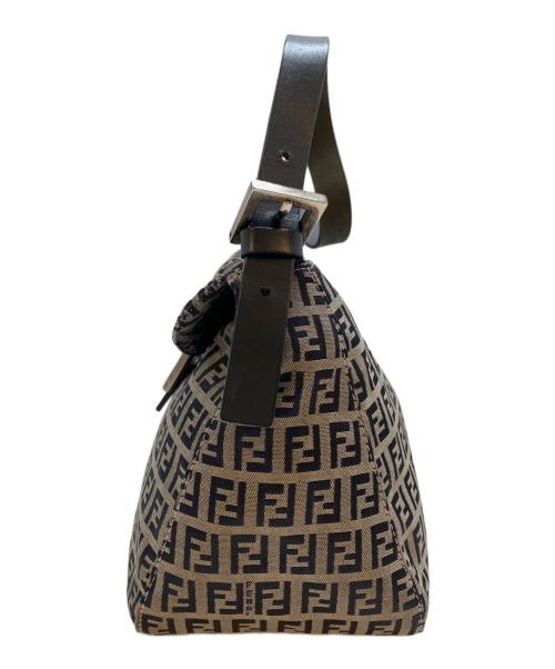 FENDI（フェンディ）FENDI (フェンディ) マンバケット ズッキーノ/ワンショルダーバッグ グレーの古着・服飾アイテム