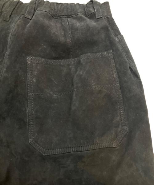 ISAMU KATAYAMA BACKLASH（イサムカタヤマ・バックラッシュ）ISAMU KATAYAMA BACKLASH (イサムカタヤマ・バックラッシュ) ジャパンカーフスエードペインターパンツ ブラック サイズ:Lの古着・服飾アイテム