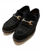 GUCCIグッチ）の古着「ホースビットスエードローファー」｜ブラック