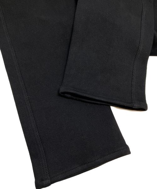 ISAMU KATAYAMA BACKLASH（イサムカタヤマ・バックラッシュ）ISAMU KATAYAMA BACKLASH (イサムカタヤマ・バックラッシュ) SUPER STRETCH DOBBY CLOTH SARROUEL SKINNY PANTS ブラック サイズ:Mの古着・服飾アイテム