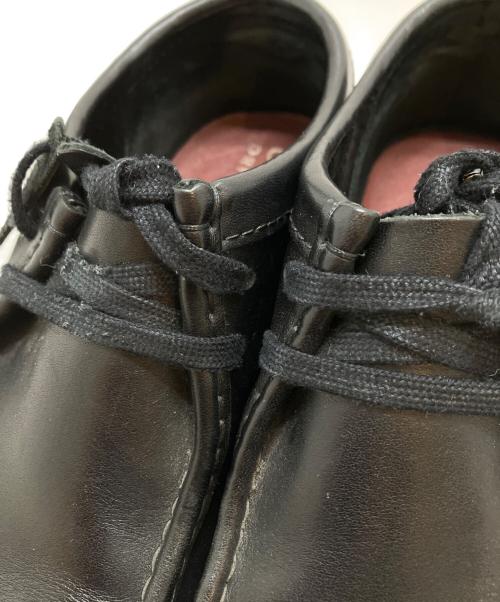 CLARKS（クラークス）CLARKS (クラークス) レザーシューズ ブラック サイズ:41 1/2の古着・服飾アイテム