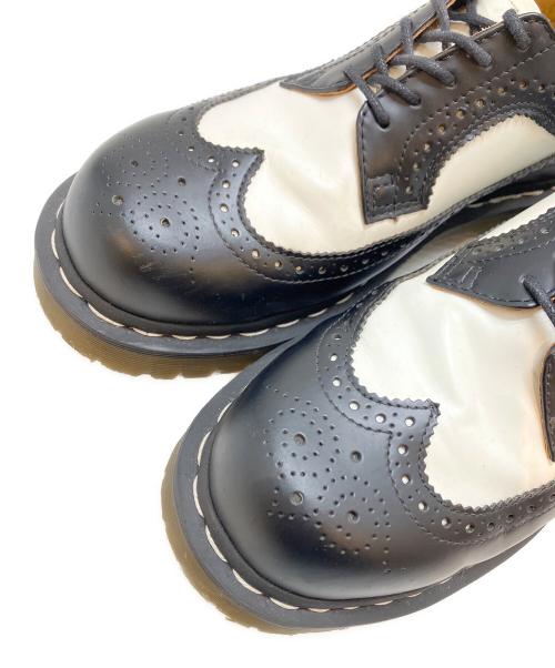 Dr.Martens（ドクターマーチン）Dr.Martens (ドクターマーチン) ドレスシューズ ブラック×ホワイト サイズ:UK6(25CM相当)の古着・服飾アイテム
