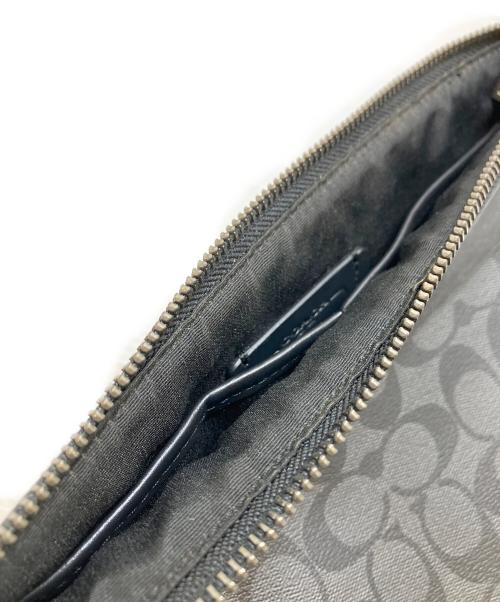 COACH（コーチ）COACH (コーチ) キャリーオール ポーチ シグネチャー キャンバス ブラック サイズ:表記なしの古着・服飾アイテム