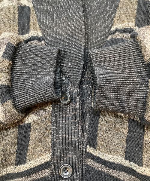 ISSEY MIYAKE MEN（イッセイミヤケメン）ISSEY MIYAKE MEN (イッセイミヤケメン) 幾何学模様ニットブルゾン グレー サイズ:Mの古着・服飾アイテム