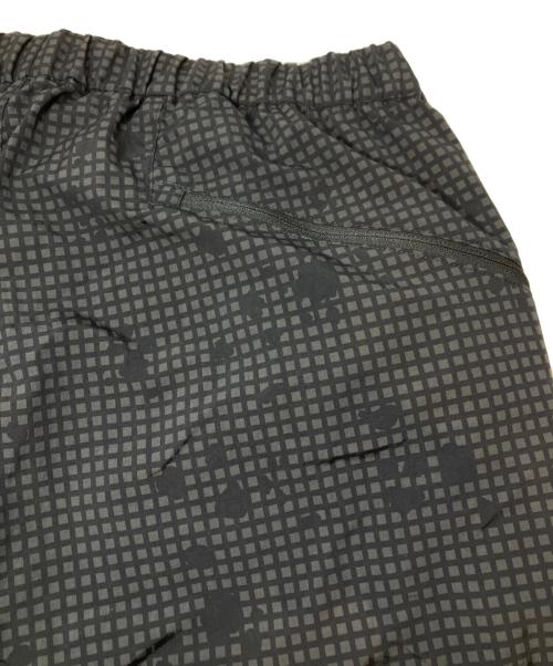 GOLDWIN（ゴールドウイン）GOLDWIN (ゴールドウイン) RHC Ron Herman (アールエイチシー ロンハーマン) Digital Camo Long pants グレー サイズ:3の古着・服飾アイテム