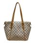 LOUIS VUITTON（ルイ ヴィトン）の古着「トータリーPM ダミエ・アズール」｜ホワイト