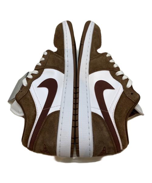 NIKE（ナイキ）NIKE (ナイキ) WMNS AIR JORDAN 1 Low Cacao Wow/White ブラウン×ホワイト サイズ:27CM 未使用品の古着・服飾アイテム