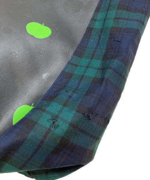 THE BEATLES（ビートルズ）THE BEATLES (ビートルズ) COMME des GARCONS (コムデギャルソン) アップルドット柄ボートバッグ ブラックの古着・服飾アイテム