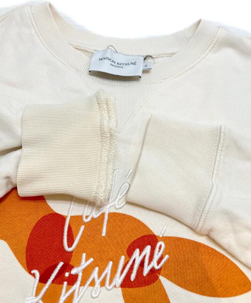 maison kitsune（メゾンキツネ）MAISON KITSUNE (メゾンキツネ) FOX CAFE KITSUNE CLASSIC SWEATSHIRT ベージュ サイズ:XSの古着・服飾アイテム