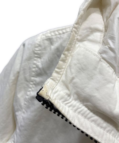 STONE ISLAND（ストーンアイランド）STONE ISLAND (ストーンアイランド) OPAQUE NYLON TWILL DOWN JACKET ホワイト サイズ:Lの古着・服飾アイテム