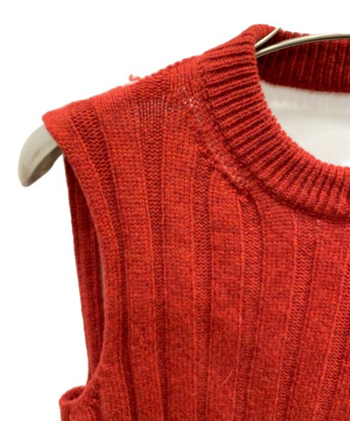 Maison Margiela（メゾンマルジェラ）Maison Margiela (メゾンマルジェラ) ニットベスト レッド サイズ:S 未使用品の古着・服飾アイテム