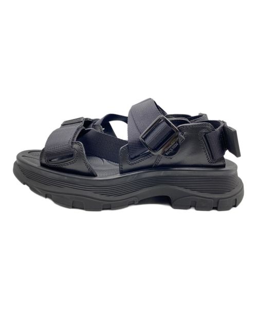 ALEXANDER McQUEEN（アレキサンダーマックイーン）ALEXANDER McQUEEN (アレキサンダーマックイーン) TREAD Sandals ブラック サイズ:39の古着・服飾アイテム