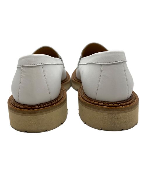 UNITED ARROWS（ユナイテッドアローズ）UNITED ARROWS (ユナイテッドアローズ) ローファー ホワイト サイズ:37の古着・服飾アイテム