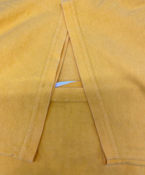 M&O Knits（エム＆オー ニットズ）M&O Knits (エム＆オー ニットズ) プリントTシャツ イエロー サイズ:Ｌの古着・服飾アイテム