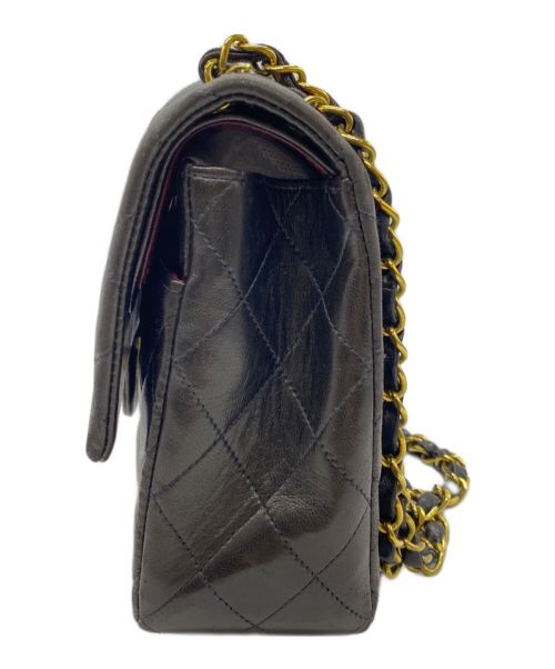 CHANEL（シャネル）CHANEL (シャネル) マトラッセ ダブルフラップチェーンショルダーバッグ ブラックの古着・服飾アイテム