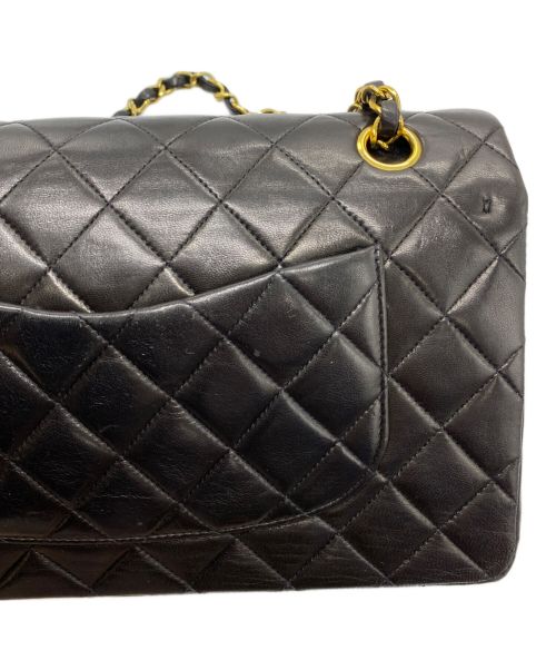 CHANEL（シャネル）CHANEL (シャネル) マトラッセ ダブルフラップチェーンショルダーバッグ ブラックの古着・服飾アイテム