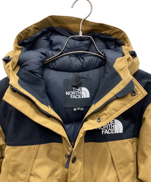 THE NORTH FACE（ザ ノース フェイス）THE NORTH FACE (ザ ノース フェイス) マウンテンダウンジャケット ベージュ×ブラック サイズ:XSの古着・服飾アイテム