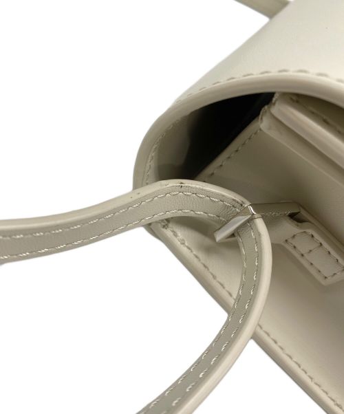 VASIC（ヴァジック）VASIC (ヴァジック) CITY MINI ショルダーバッグ アイボリーの古着・服飾アイテム