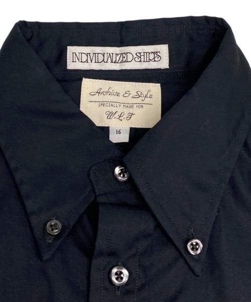 INDIVIDUALIZED SHIRTS（インディビジュアライズドシャツ）INDIVIDUALIZED SHIRTS (インディビジュアライズドシャツ) ボタンダウンショートスリーブシャツ ブラック サイズ:16の古着・服飾アイテム