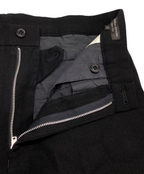 COMME des GARCONS HOMME PLUS（コムデギャルソンオムプリュス）COMME des GARCONS HOMME PLUS (コムデギャルソンオムプリュス) ウールパンツ ブラック サイズ:Sの古着・服飾アイテム
