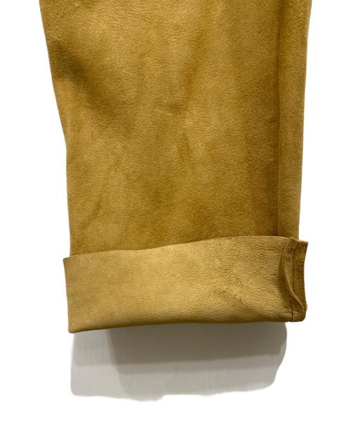 WESTOVERALLS（ウエストオーバーオールズ）WESTOVERALLS (ウエストオーバーオールズ) スウェードパンツ ベージュ サイズ:不明の古着・服飾アイテム