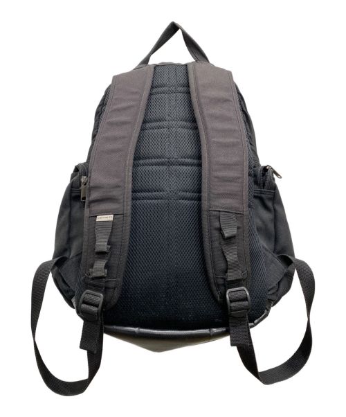 CarHartt（カーハート）CarHartt (カーハート) リュック ブラックの古着・服飾アイテム