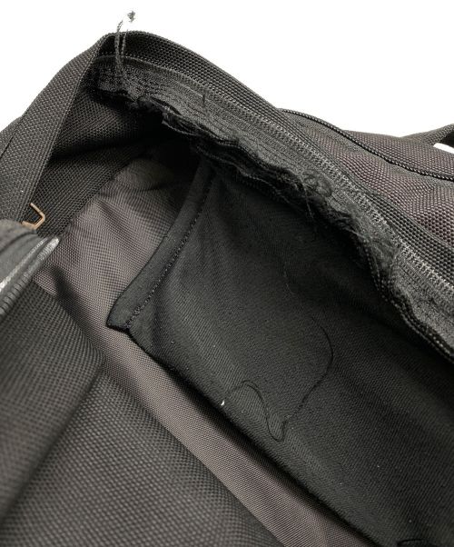CarHartt（カーハート）CarHartt (カーハート) リュック ブラックの古着・服飾アイテム