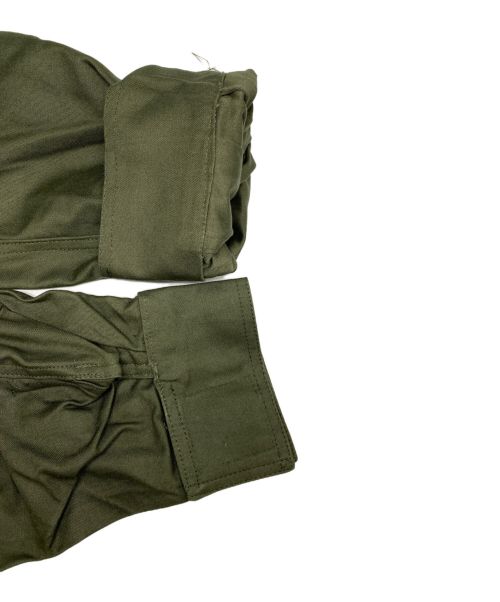 BUSELOC（ブセル）BUSELOC (ブセル) ベルギー軍 フィールドジャケット カーキ サイズ:サイズ不明の古着・服飾アイテム