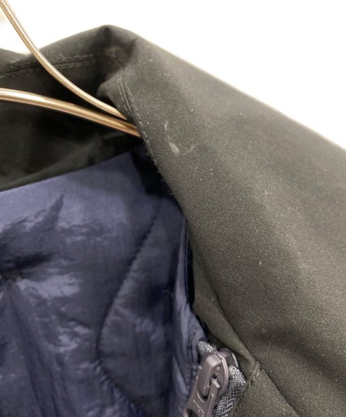 WILD THINGS（ワイルドシングス）WILD THINGS (ワイルドシングス) バックギャザードベルトステンカラーコート ブラック サイズ:Mの古着・服飾アイテム