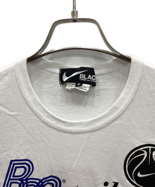 NIKE（ナイキ）NIKE (ナイキ) BLACK COMME des GARCONS (ブラック コムデギャルソン) スウッシュプリントTシャツ ホワイト サイズ:Sの古着・服飾アイテム